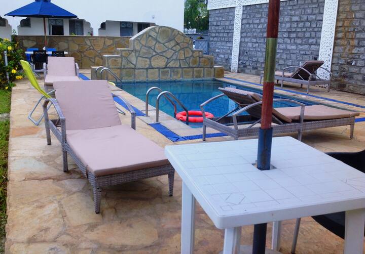 Infinity Swimming Pool